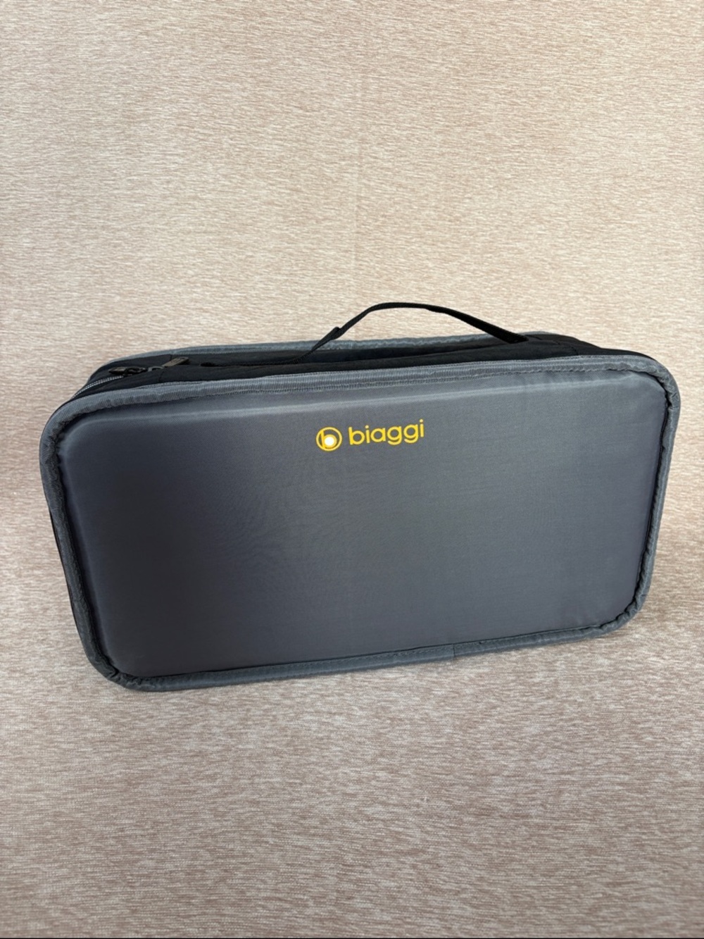 Biaggi Zipsak Expandable Travel Luggage Black with Silver Accent & Zippers - Picture 8 of 8